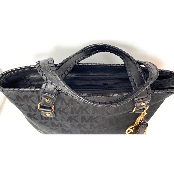 🌞MICHAEL KORS BENNET LARGE BLACK LOGO SIGNATURE TOTE BAG🌺NWOT - Picture 4 of 10